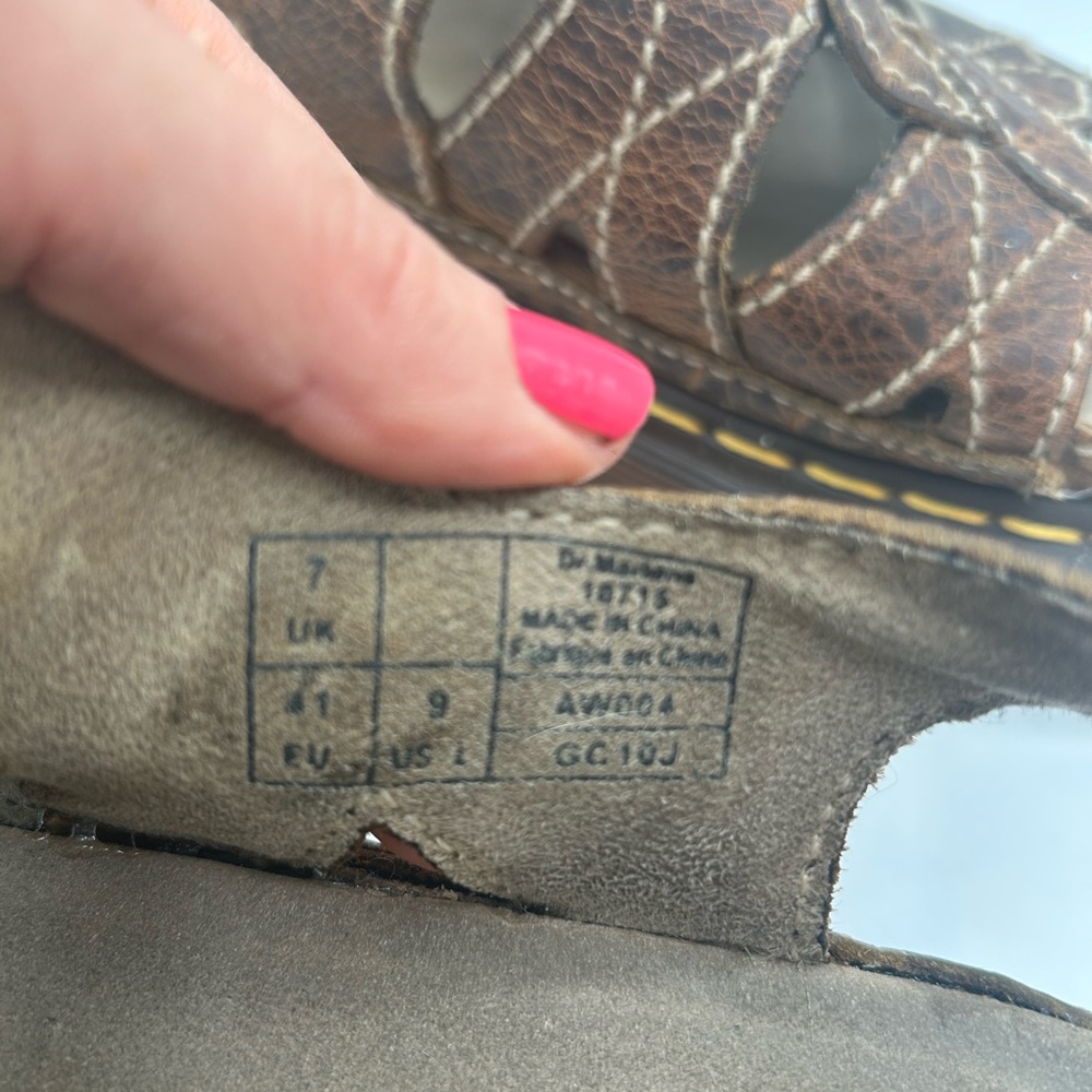 Vtg Dr. Martens Sandals Twist Fisherman Platform Women’s 8 & 9 Brown 90’s Grunge - Picture 11 of 13